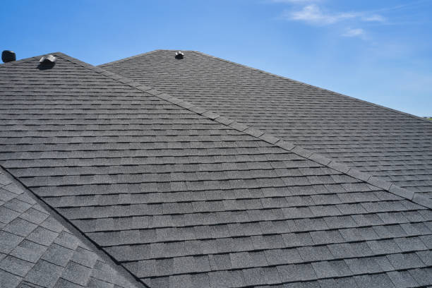 Best Roof Moss and Algae Removal  in Fairmead, CA
